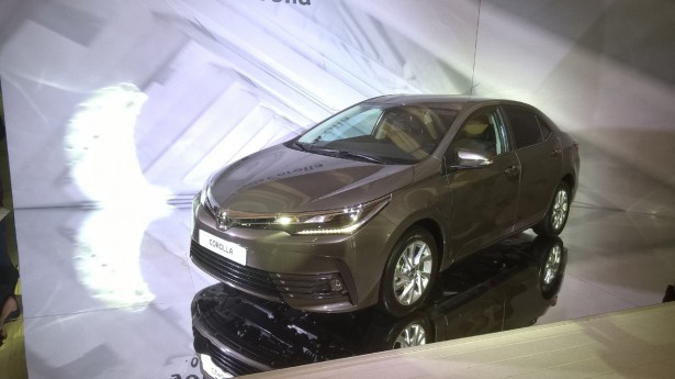 Toyota официально представила обновленную Corolla для российского рынка